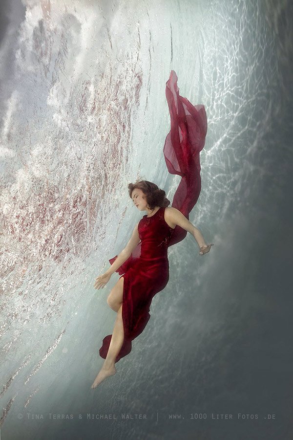 Unterwasserfotograf aus Kiel | Tina Terras & Michael Walter / Fotoshootings unter Wasser